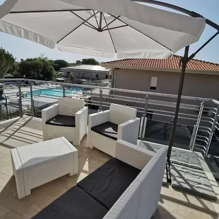 Zambrone Mare Appartamento / Piscina / Mare Exterior foto